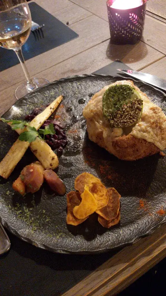 mikael gradot_S'Kastele_Schiltigheim_review