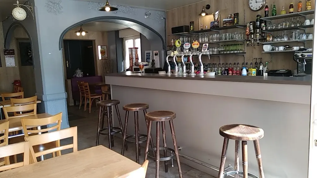 Le Voltaire_Senones_slider_image_3