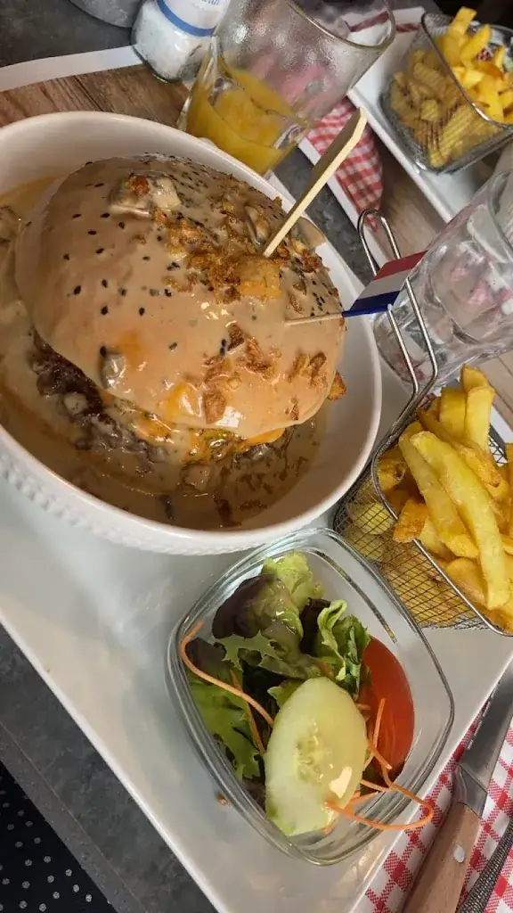 Tokyo jml_Le soleil d'or_Saint-Mihiel_review