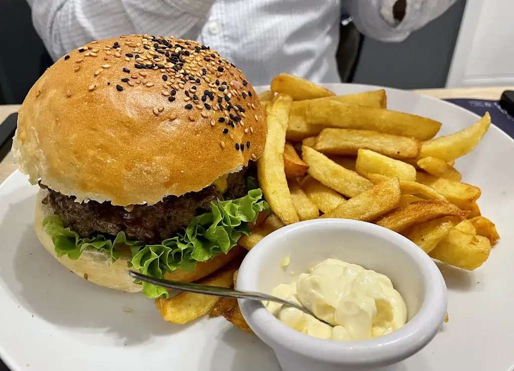 Malcolm Goodall_Restaurant Le Coup De Koeur._Kœur-la-Petite_review