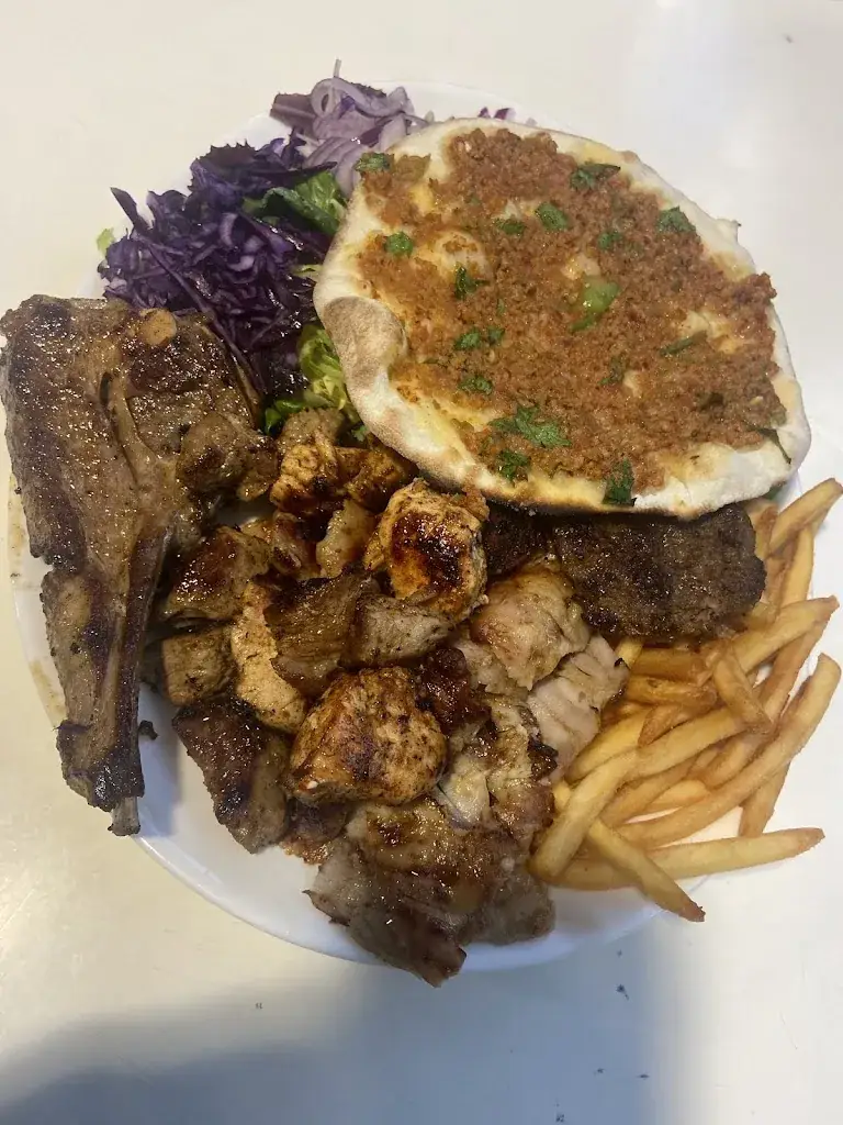 Clara Lidwine_KEBAB du mineur_Staffelfelden_review