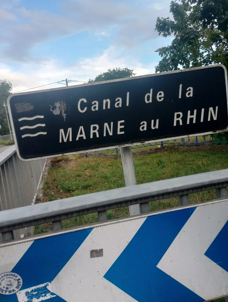 Hannah Dearden-Watts_Écluse 34 | Hôtel | Restaurant_Steinbourg_avis