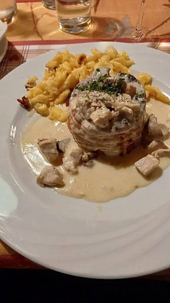 Eric Schulze_La Diligence, Restaurant, Saint-Louis, Winstub, Alsace, Tarte Flambée, Steak Tartare Maison, Terrasse, Parking À Proximité._Saint-Louis_review