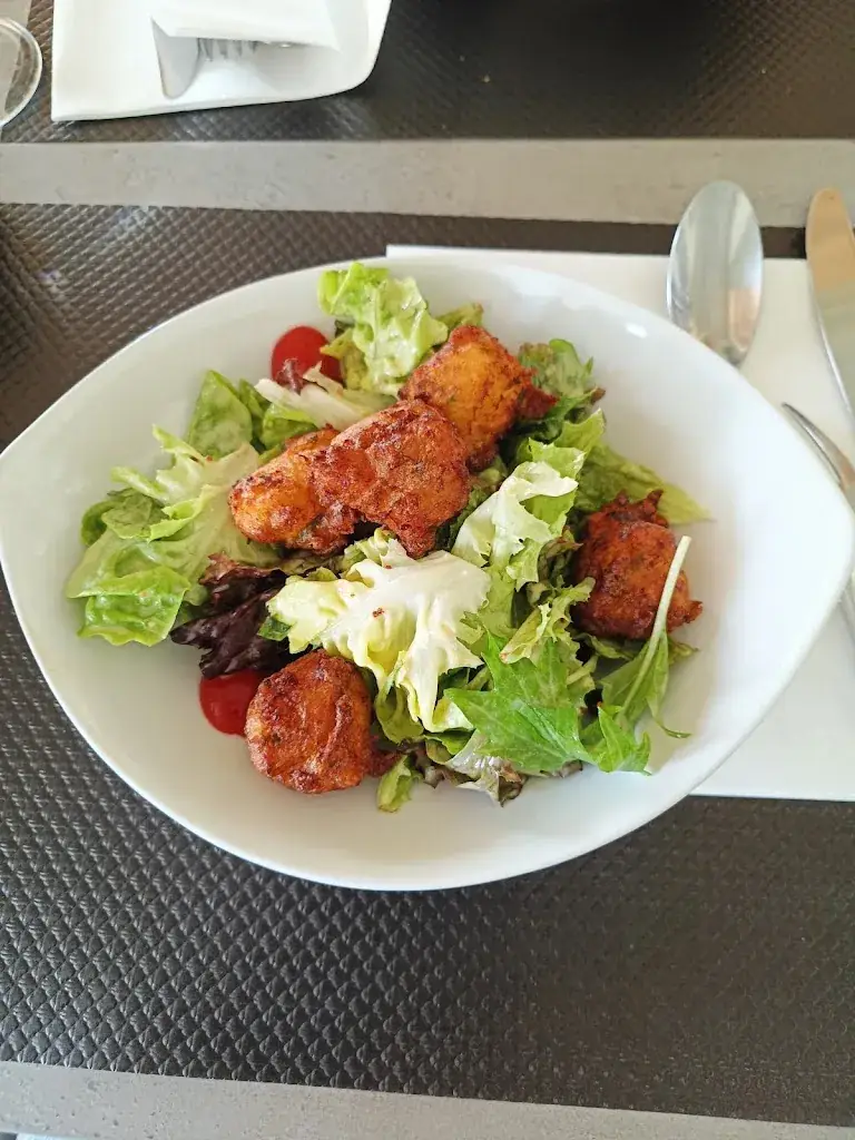 Arezki Aiche_Restaurant Bar Des Ailes_Albon_avis