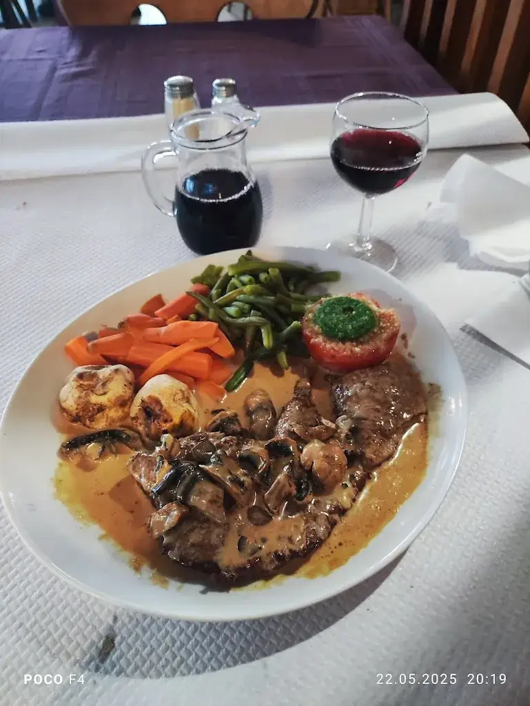 Restaurant à la Douane Restaurant in Saint-Louis