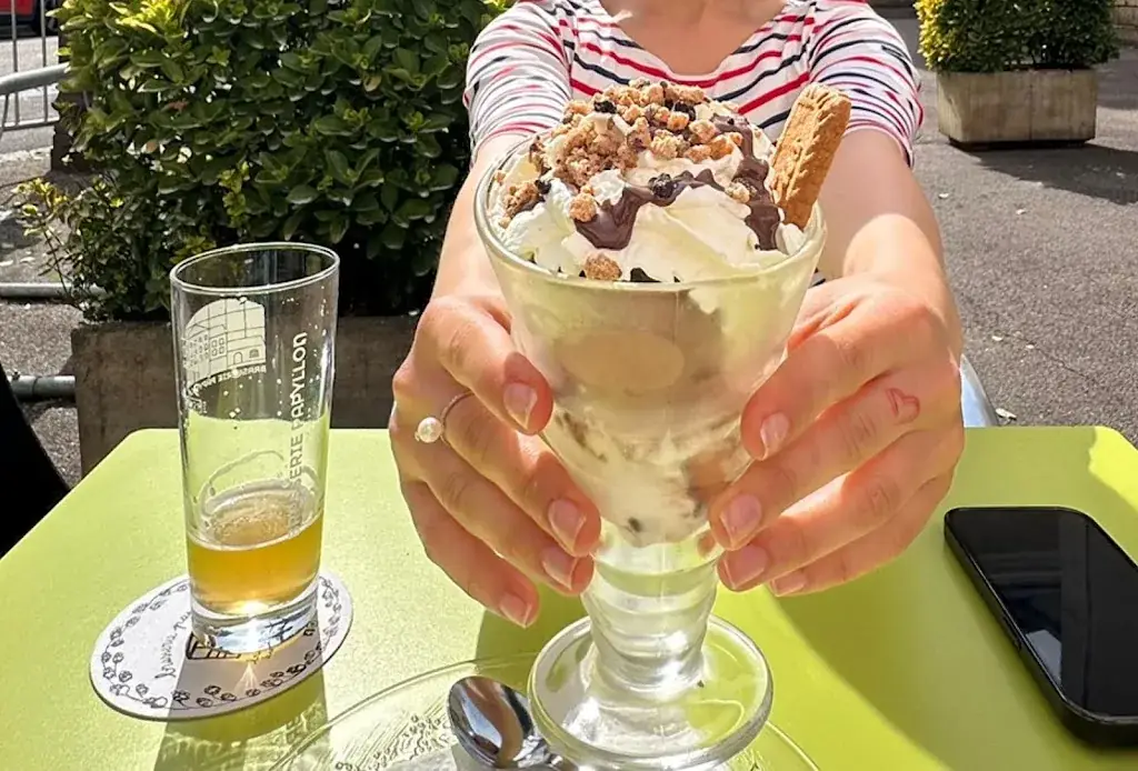 Zulfiyya Valiyeva_Bar Restaurant le chateau fort_Sierck-les-Bains_recensione