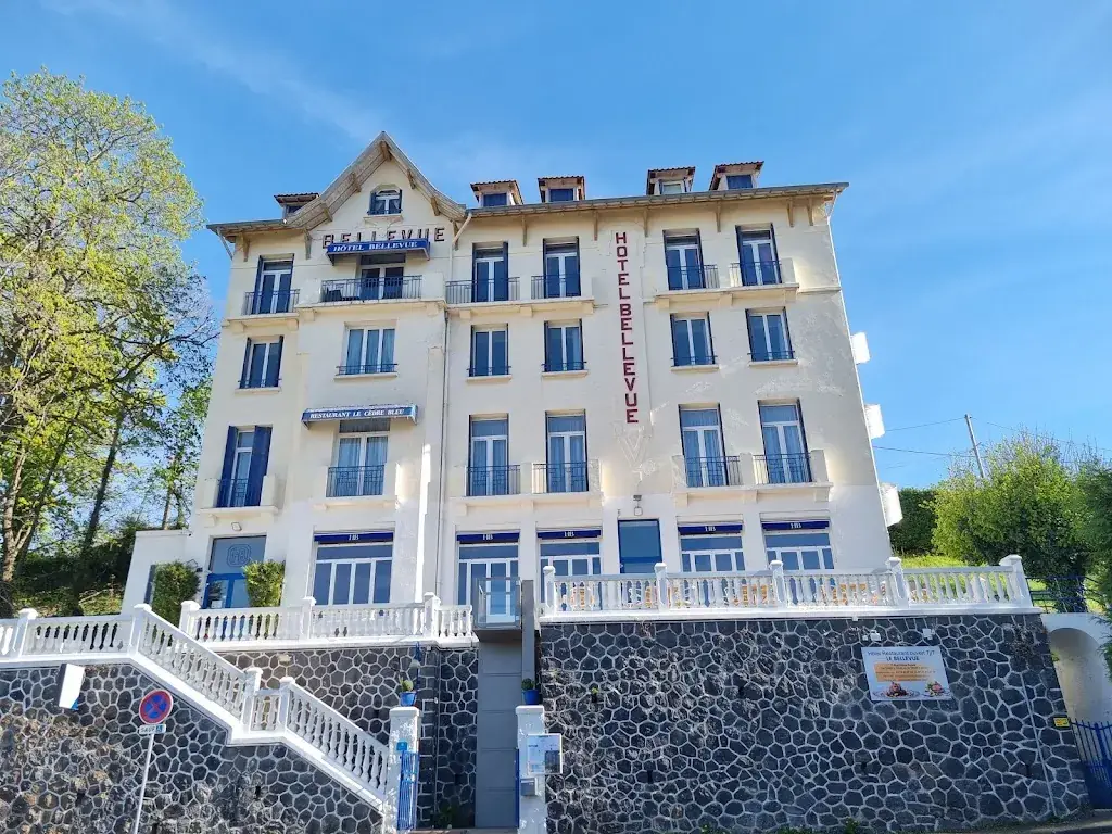 Hôtel Bellevue_Châtel-Guyon_slider_image_3