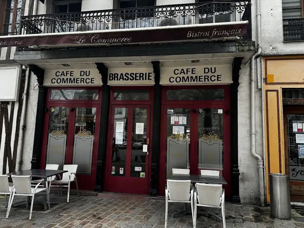 Café du Commerce restaurant in Sézanne
