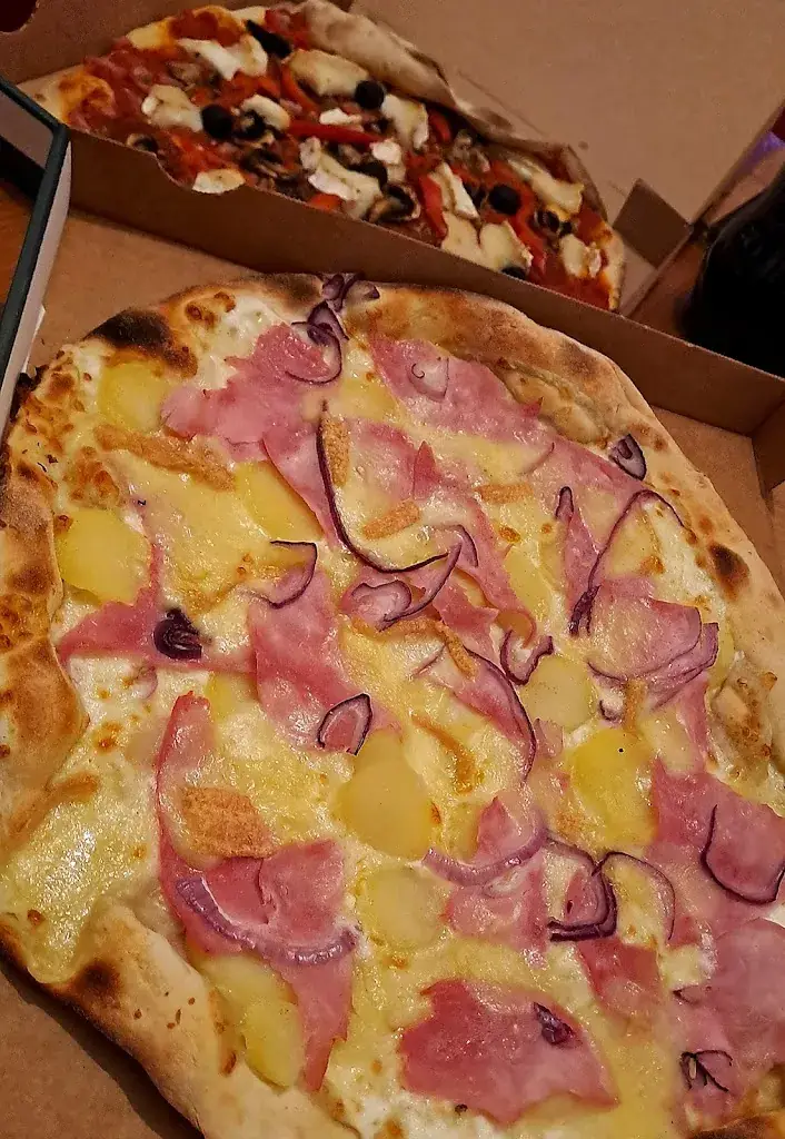 Le Kiosque à Pizzas de Sézanne_Sézanne_slider_image_3