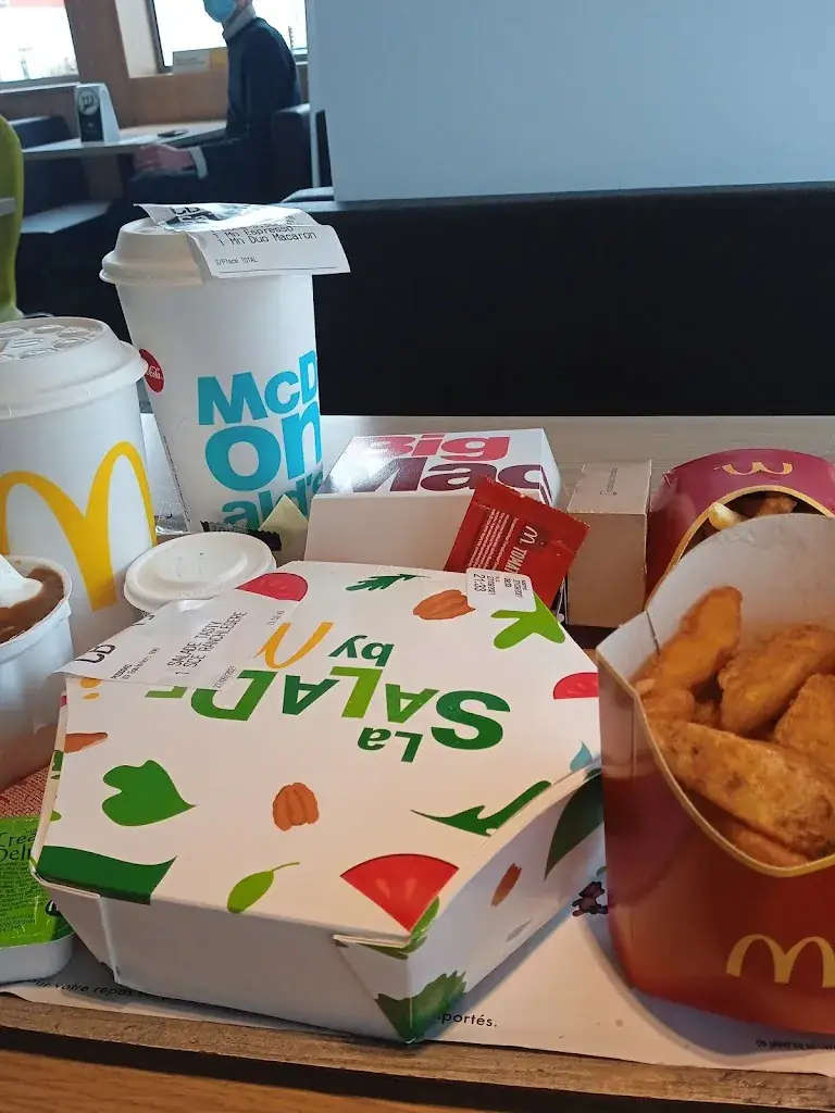 Menu_McDonald's_Sézanne_image_2