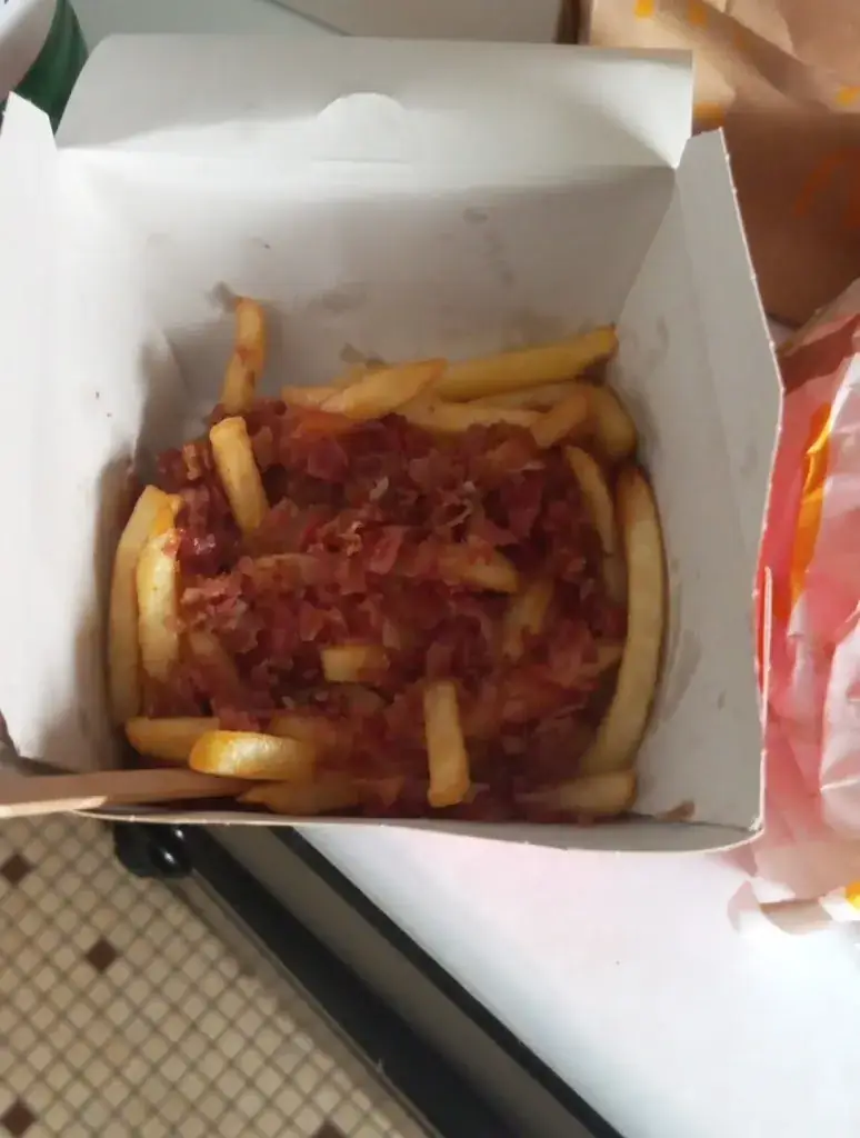 Menu_McDonald's_Sézanne_image_4