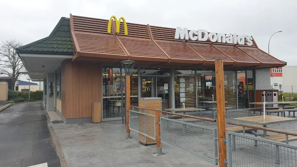 McDonald's restaurant in Sézanne