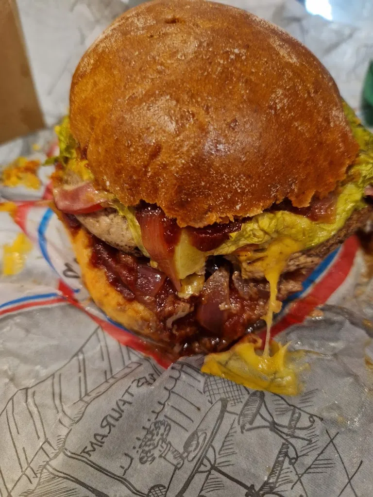 LAM / Sezanne_Sézanne_slider_image_2