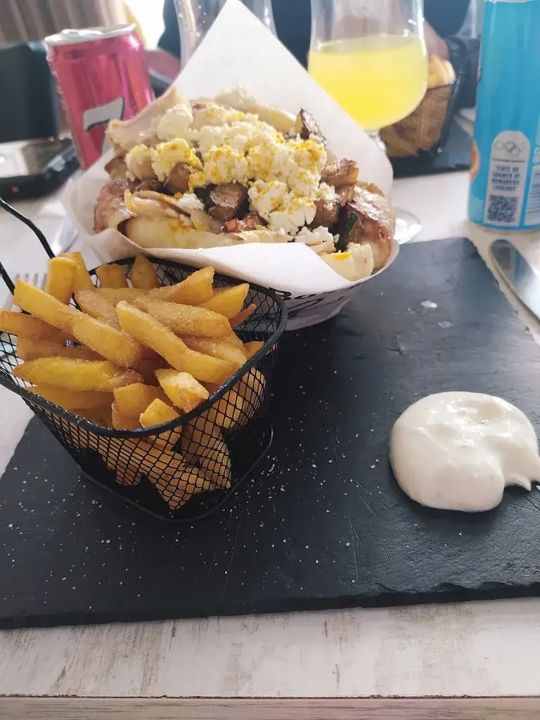 Sandrine Ksouri_Willkommen Kebab New_Sézanne_review