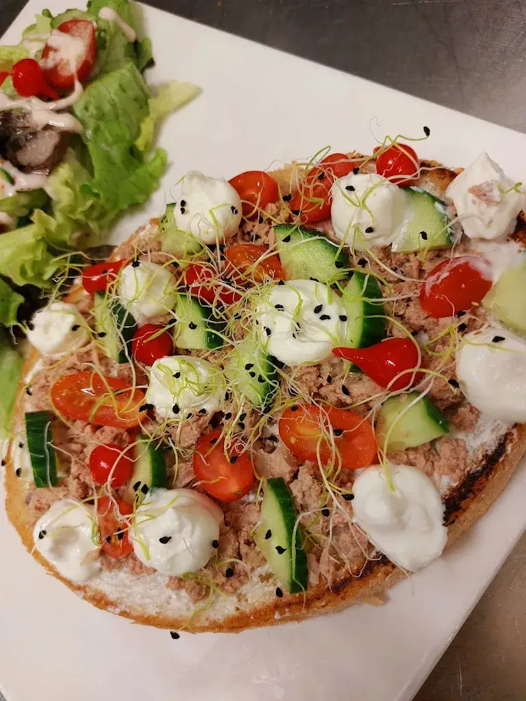 Le Chanzy_Stenay_slider_image_1