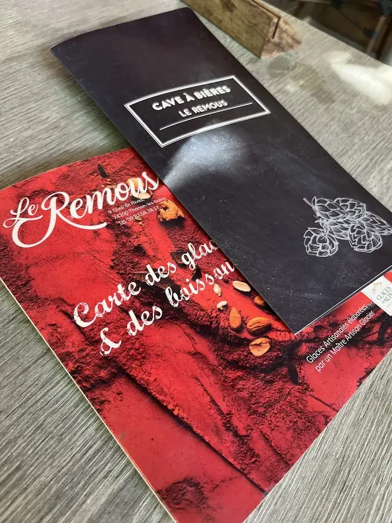 Xristina Georgoni_Le Remous_Thonon-les-Bains_review