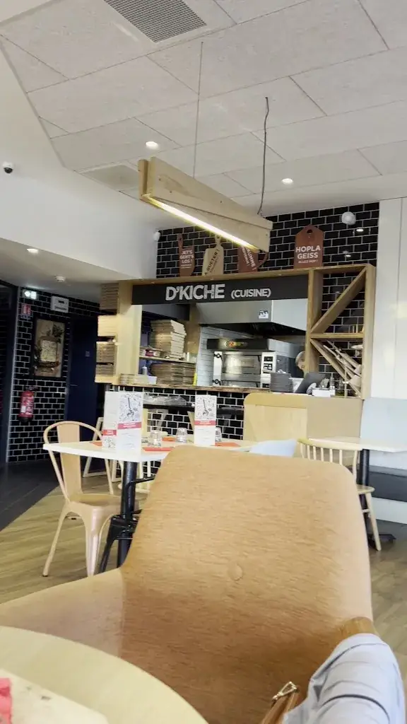 Flam's_Thonon-les-Bains_slider_image_2