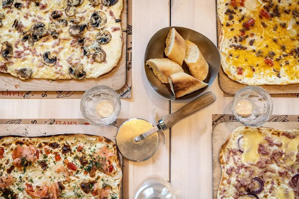 Flam's_Thonon-les-Bains_slider_image_3