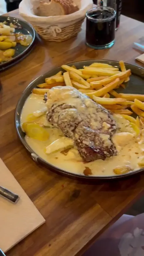 La Petite Mairie - Restaurant traditionnel_Strasbourg_slider_image_2