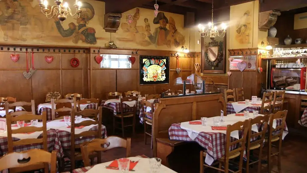 Aux Armes de Strasbourg Restaurant in Strasbourg