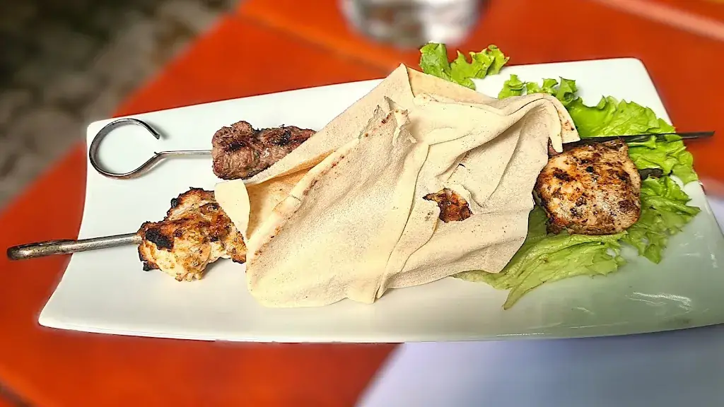 Le Mezé_Thann_slider_image_3