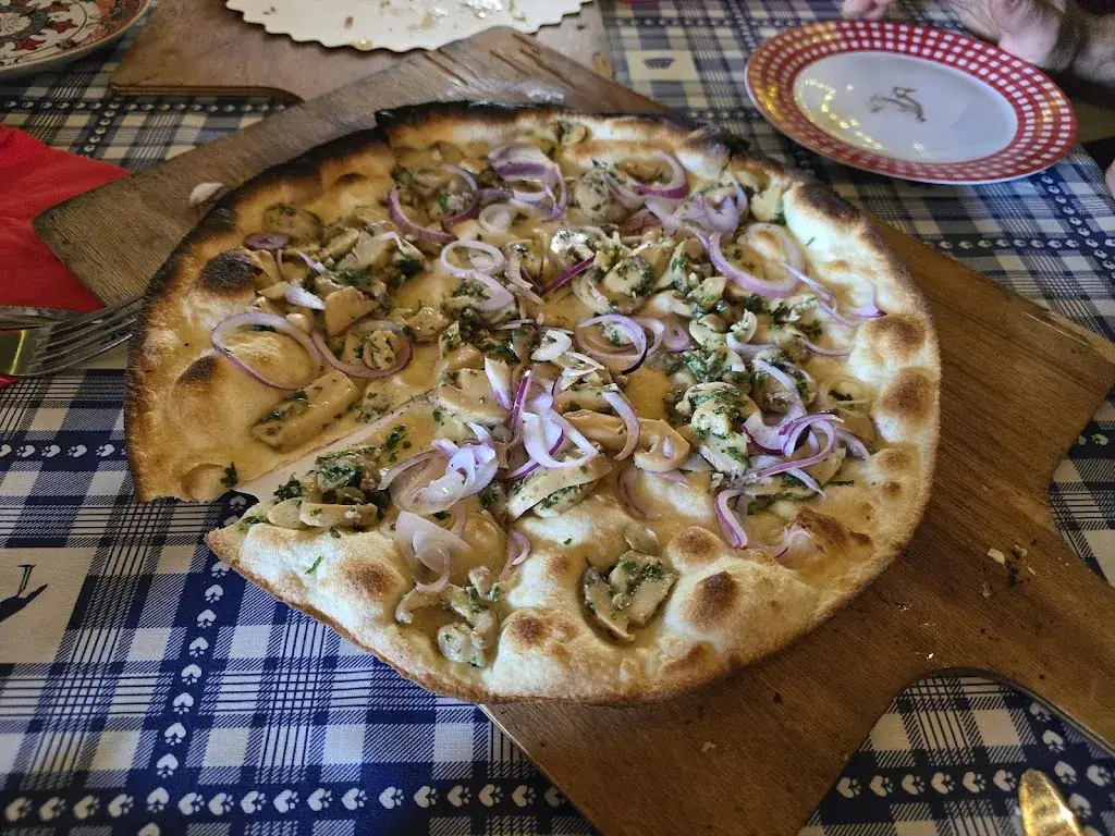 Chez Emma_Thann_slider_image_3