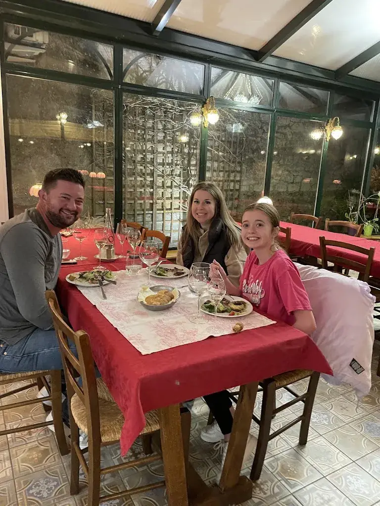 Gideon Bridges_Le Clos Des Lys Restaurant_Tours-sur-Marne_review