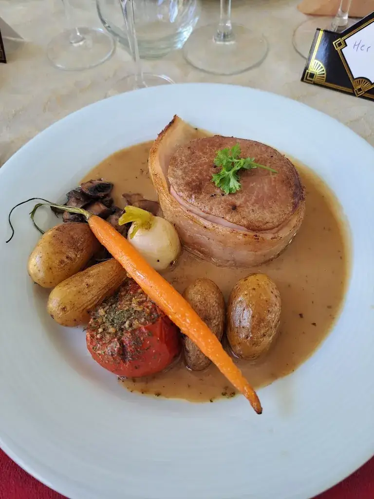 Le Clos Des Lys Restaurant_Tours-sur-Marne_slider_image_3