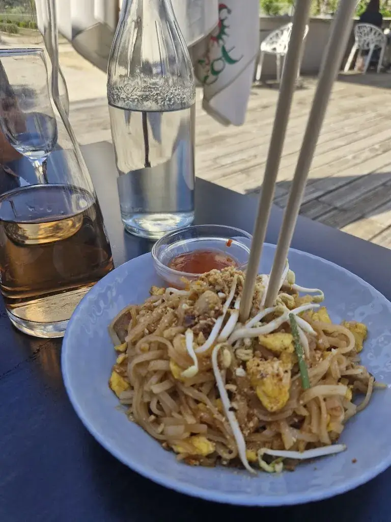 Hermine Robert_L'Ambigu_Saint-Vallier_review