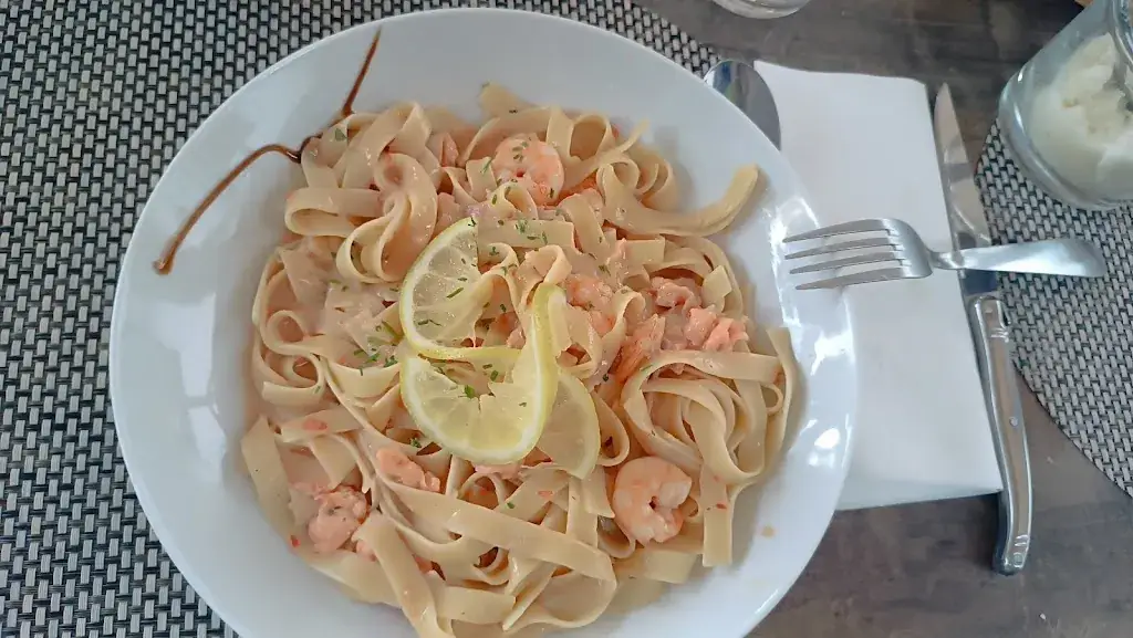 Estelle Bottone_Il Venezia_Ungersheim_review