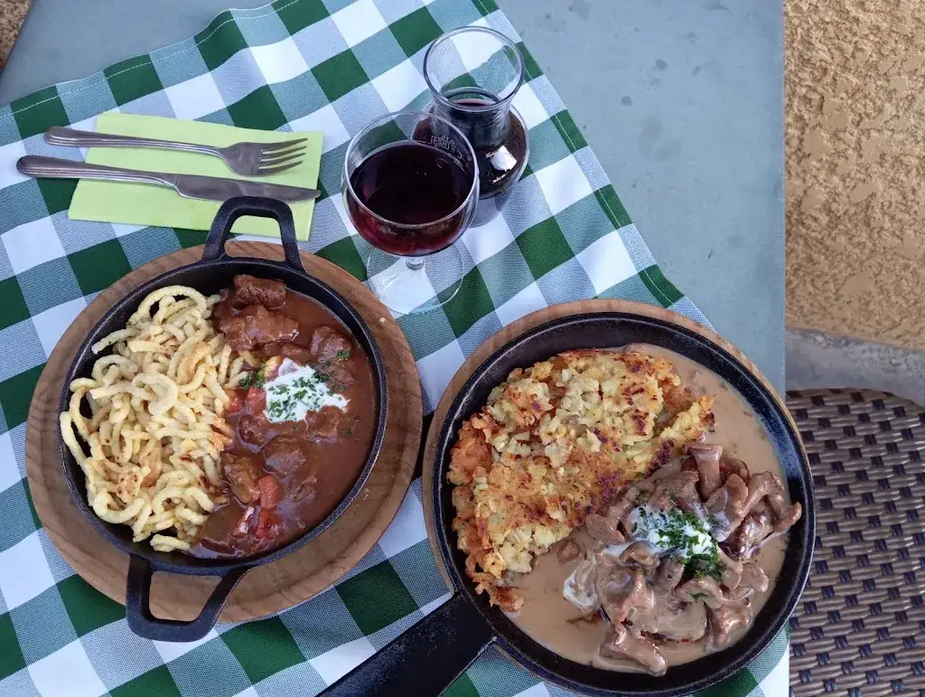 AUBERGE MAISON CARMEN_Xertigny_slider_image_1