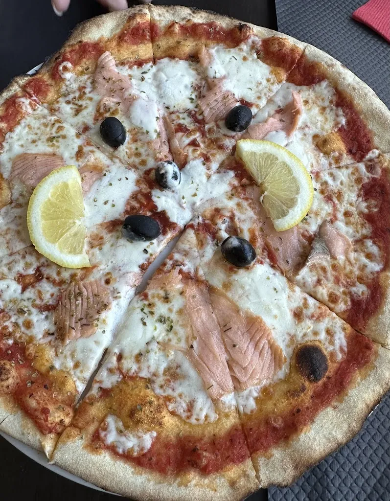 Catarina_PIZZA'Y'OLO_Uxegney_review