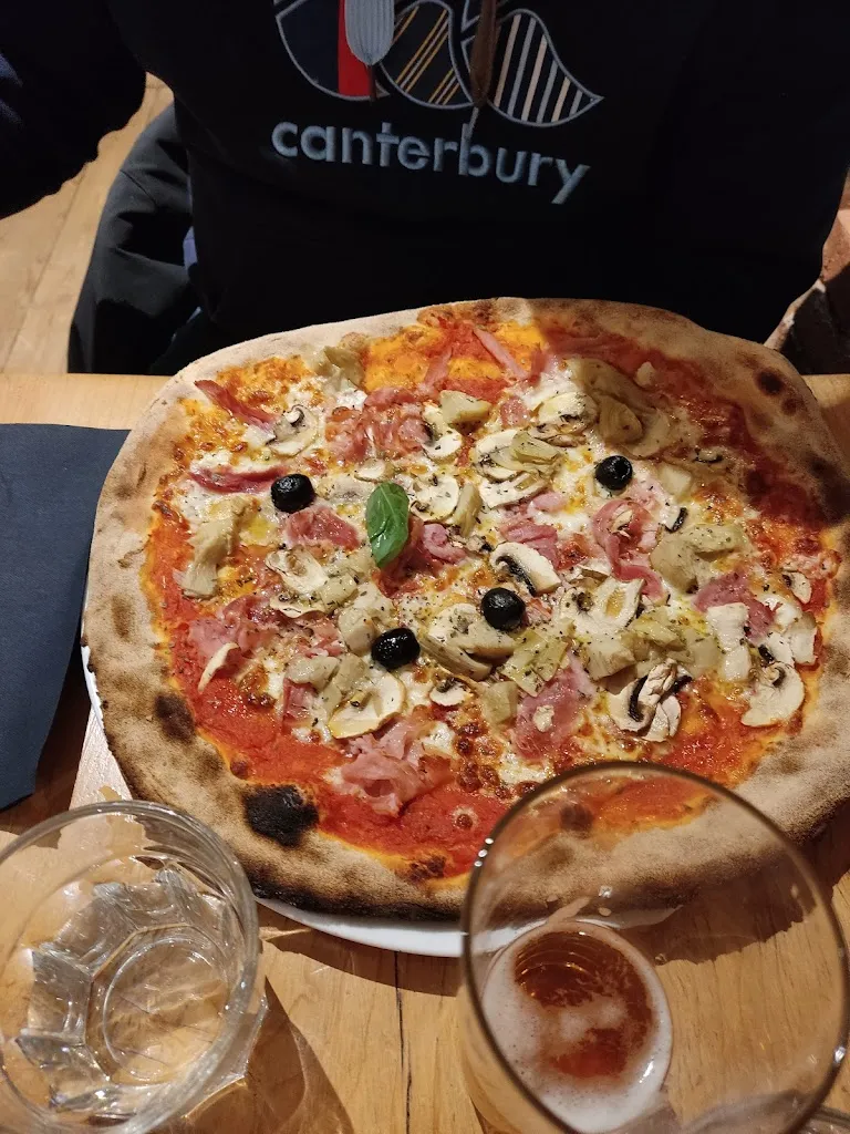 Marylène Lasri_Pizza & Basta_Châtel-Guyon_review