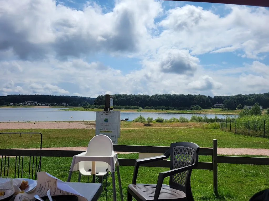 Rianne Evelien_La Plage_Chaumousey_review