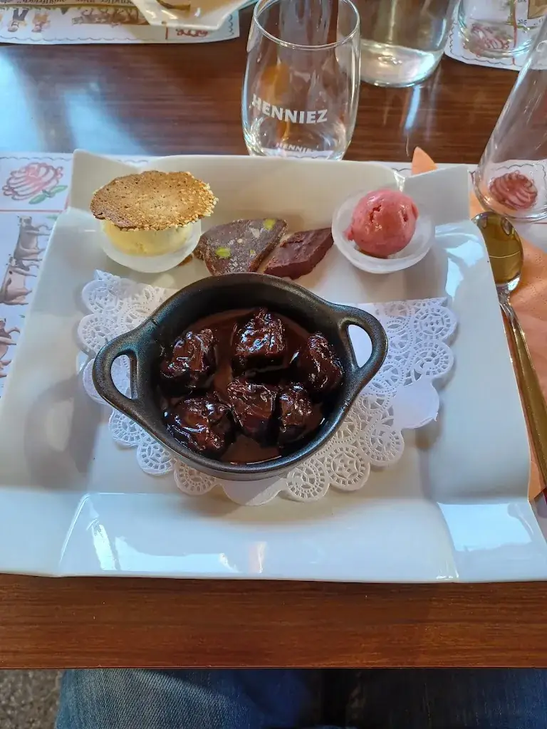 Doudou Joye_Buvette Mont Gibloux_Villarlod_Bewertung