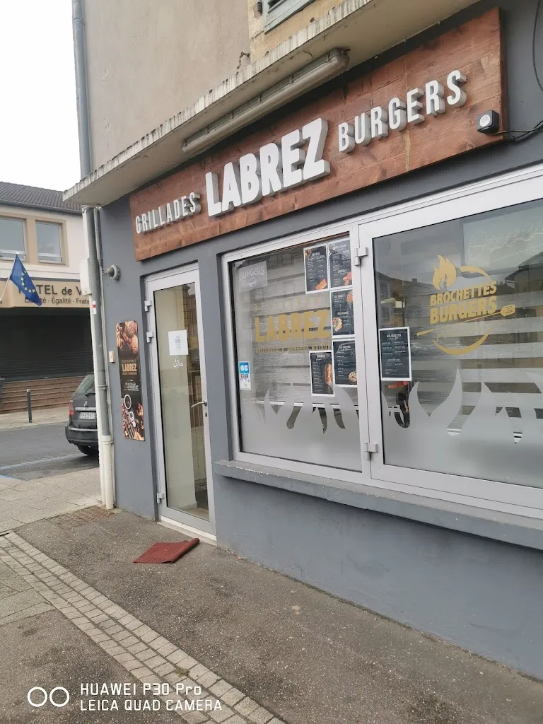 MUSTAPHA SEDATI_Labrez_Uckange_review