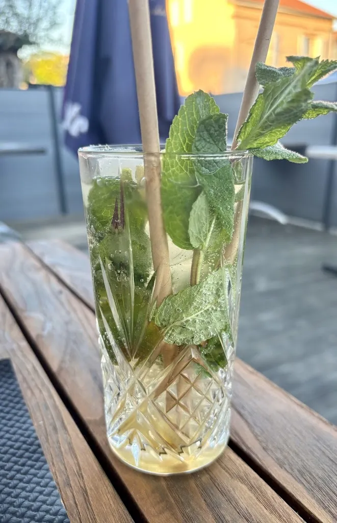 Laetitia Thibot_La Félicità_Varangéville_review