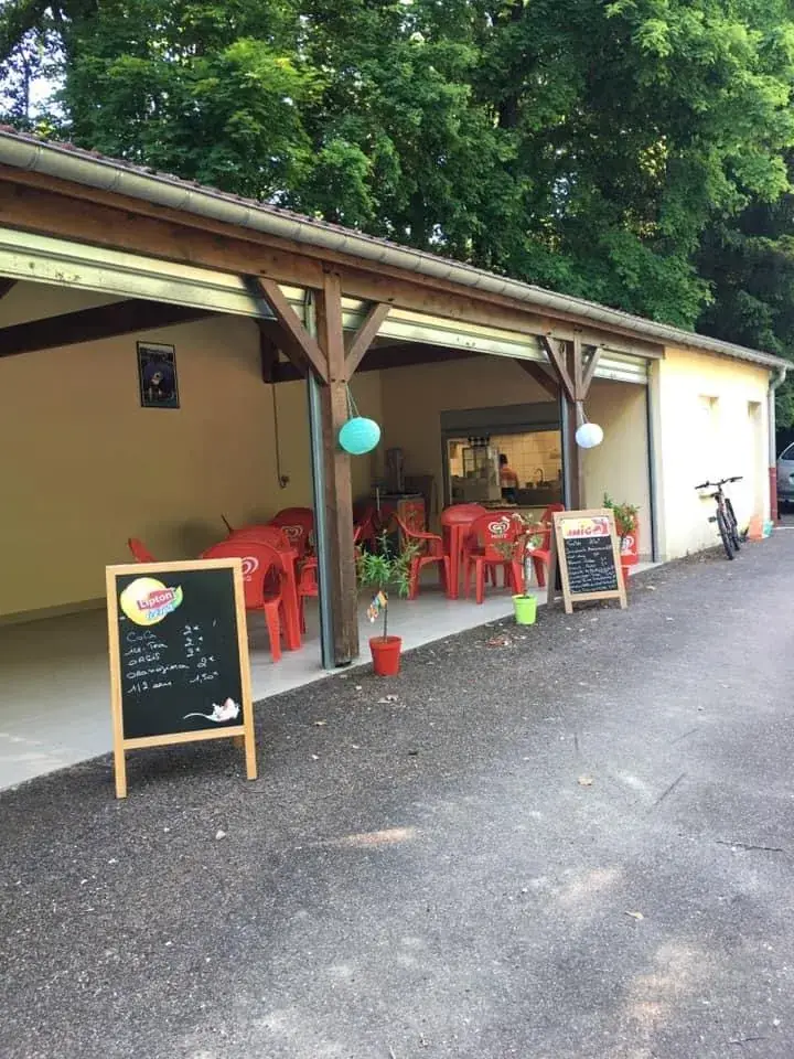 Snack Camping_Val-de-Meuse_slider_image_2