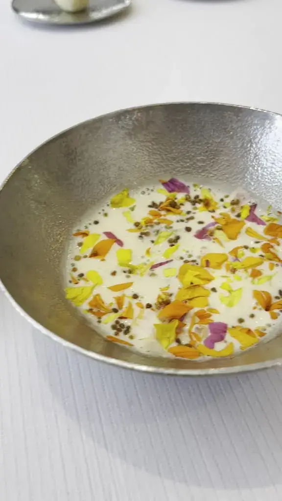 Hôtel L' Assiette Champenoise_Tinqueux_slider_image_2