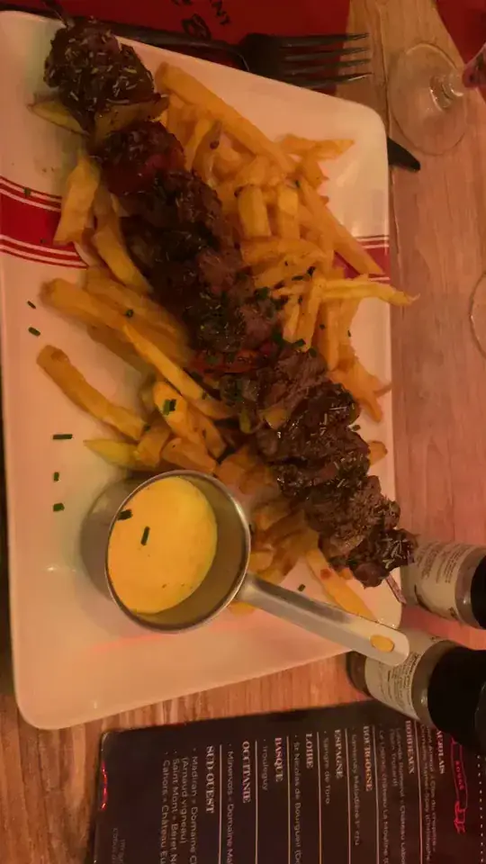 Le Petit Basque_Reims_slider_image_2