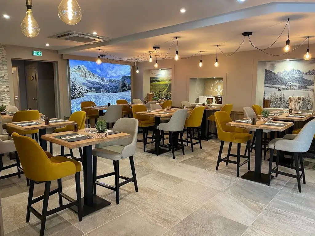 LA P'TITE MAROTTE ristorante a Blancs-Coteaux