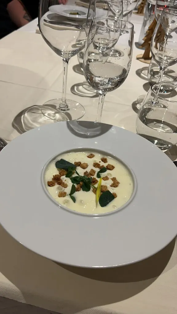 Léa_RESTAURANT LES LILAS_Vagney_review