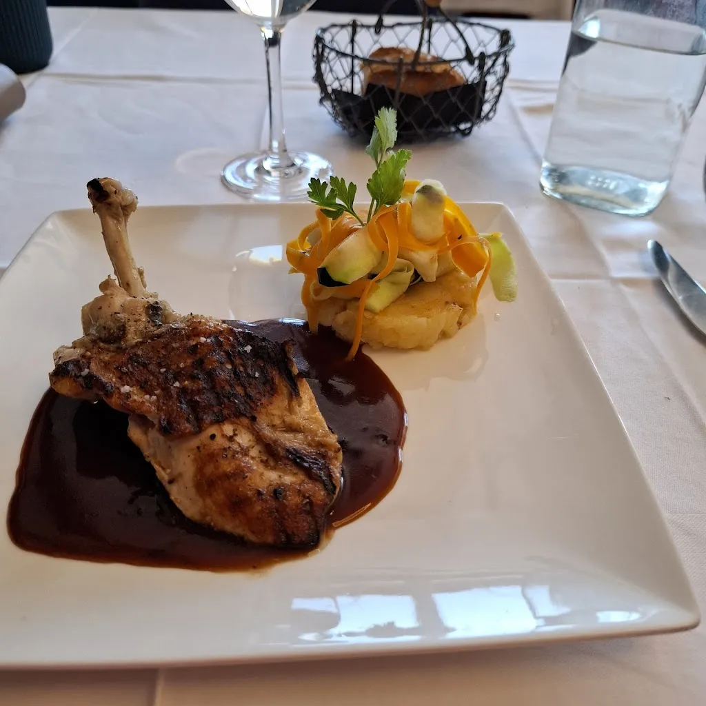 RESTAURANT LES LILAS_Vagney_slider_image_3