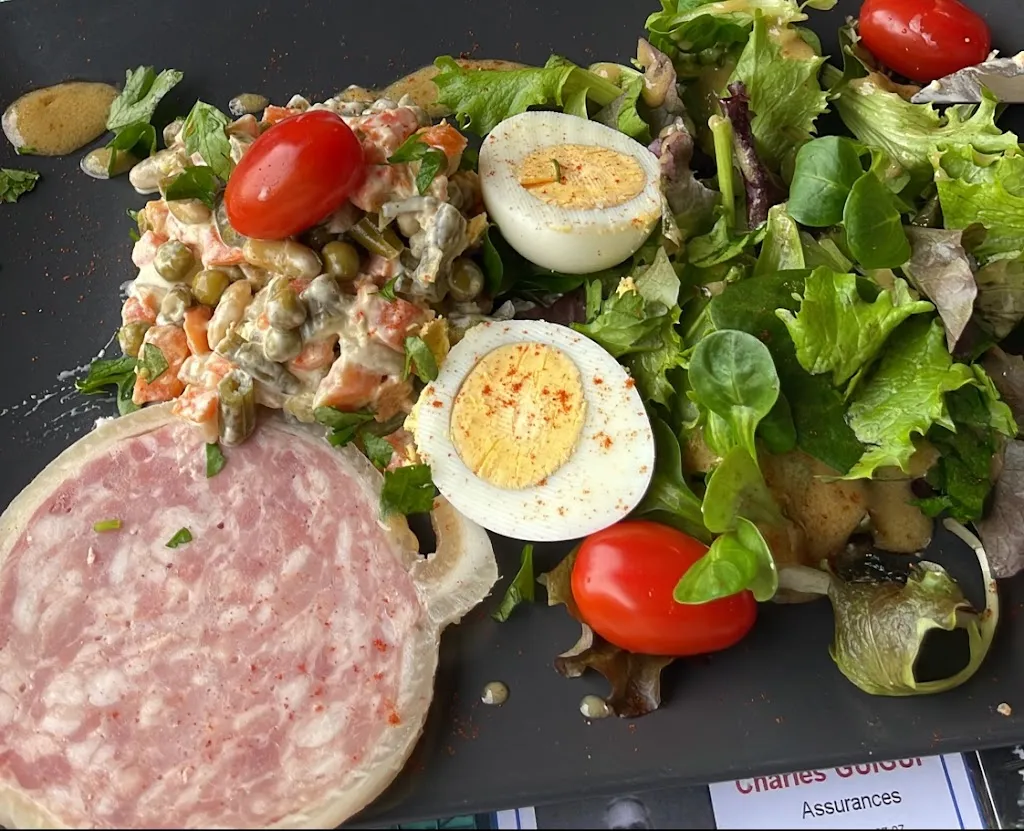 Café de la gare_Andancette_slider_image_2