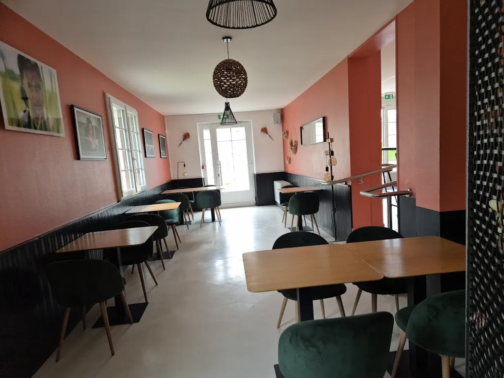 Bistrot de la Gare Prunay_Prunay_slider_image_2