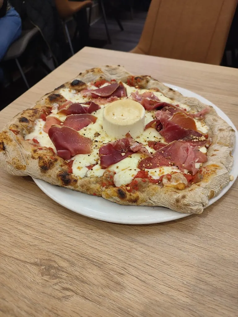 nancy pinguet_MALT & PIZZA_Chomérac_Bewertung