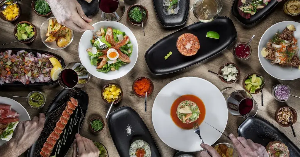 Tartares & Co Lausanne_Lausanne_slider_image_3