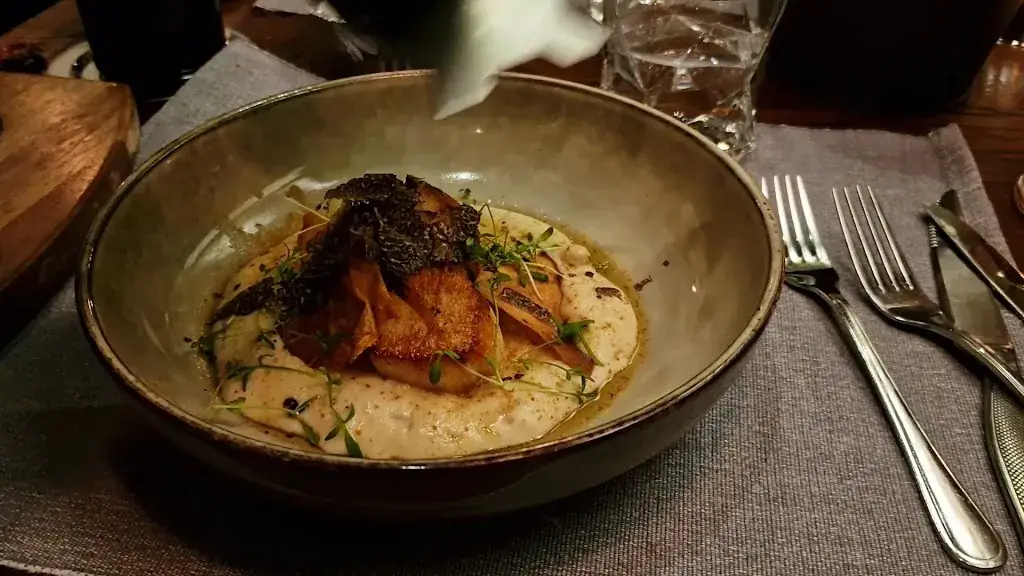 Vieux-Lausanne Restaurant & Giraf Bar_Lausanne_slider_image_2