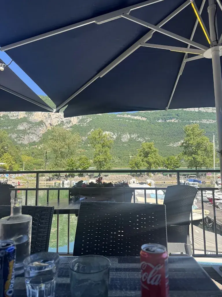 Bar Restaurant de la Plage_Chindrieux_slider_image_1