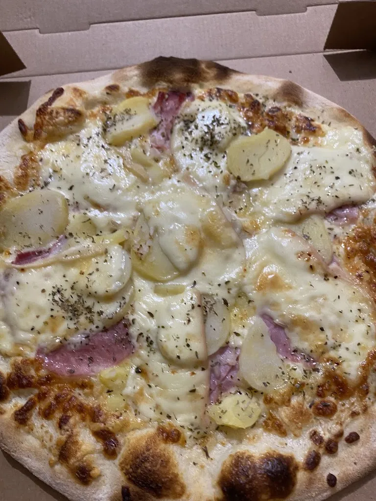 Blandine Klein_Pizza Giulietta_Vaucouleurs_recensione